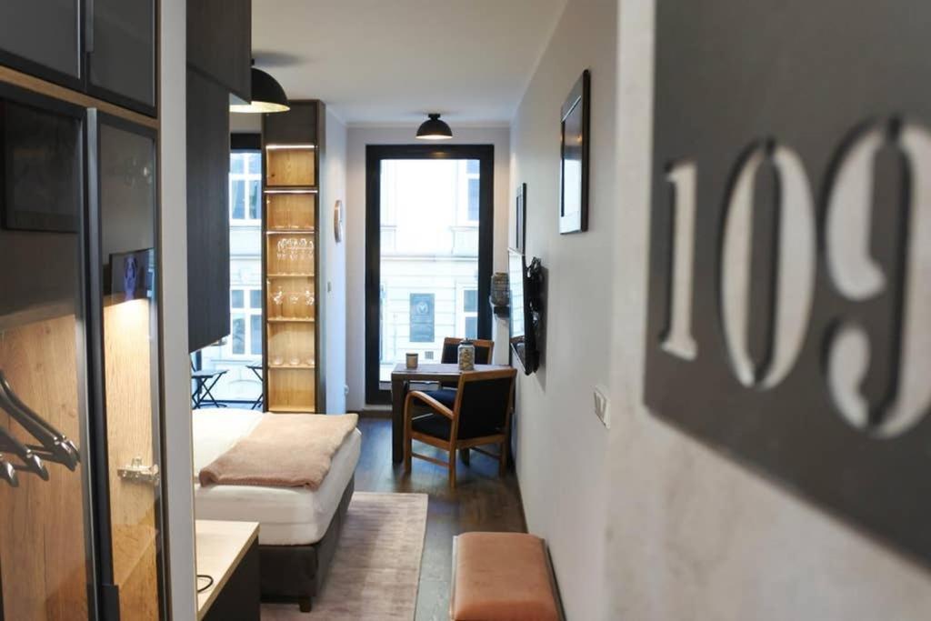 Boutique 109 - Old City, Luxury Apt. With A Garage 크라쿠프 외부 사진