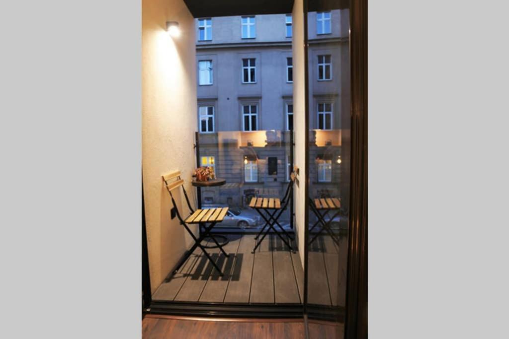 Boutique 109 - Old City, Luxury Apt. With A Garage 크라쿠프 외부 사진