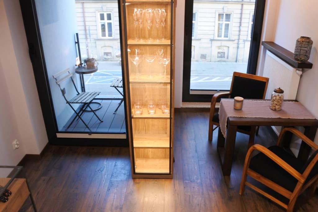 Boutique 109 - Old City, Luxury Apt. With A Garage 크라쿠프 외부 사진